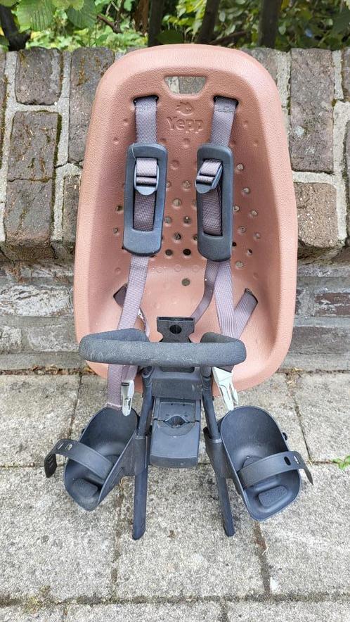 Gmg Yepp - Fietsstoeltje Voor - Bruin, Fietsen en Brommers, Fietsaccessoires | Fietsstoeltjes, Zo goed als nieuw, Voorzitje, 0 t/m 13 kg