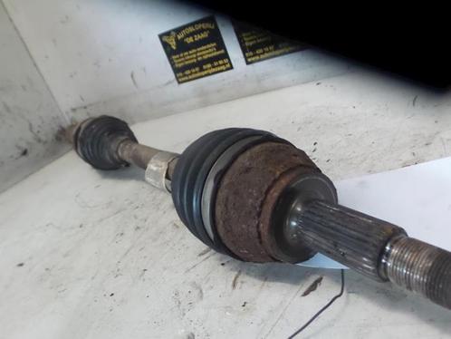 Aandrijfas rechts-voor van een Ford Fiesta, Auto-onderdelen, Remmen en Aandrijving, Ford, Gebruikt, 3 maanden garantie, Ophalen of Verzenden