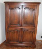 Eikenhouten kast, Ophalen