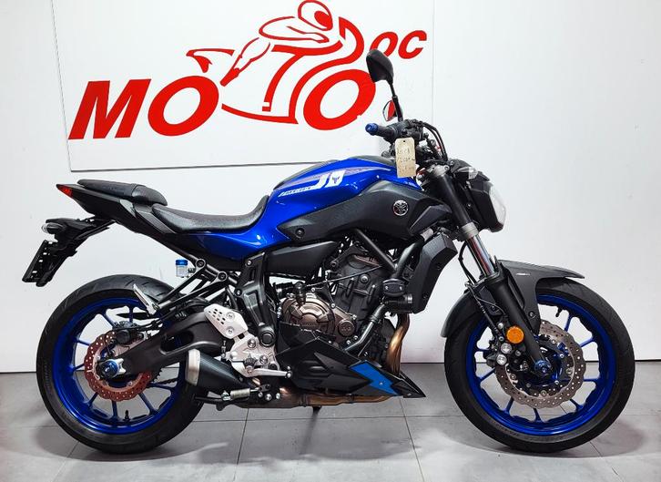 YAMAHA MT07, Motoren, Motoren | Yamaha, Bedrijf, Naked bike, meer dan 35 kW, 2 cilinders, Motorrijbewijs A, ABS, LED Verlichting