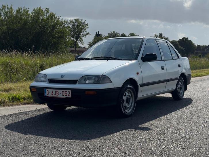 Zeldzame Suzuki Swift 1.3i Automaat, Oldtimer, 40.000 km!, Auto's, Suzuki, Particulier, Swift, Elektrische ramen, Benzine, 5 deurs