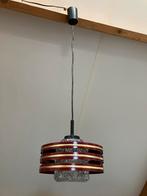 Vintage jaren 60 / 70 hanglamp van glas en metalen ring., Ophalen of Verzenden, Gebruikt, Glas