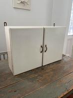 VINTAGE KAST KASTJE 2 DEUREN BADKAMER KEUKEN HOUT, Antiek en Kunst, Ophalen of Verzenden