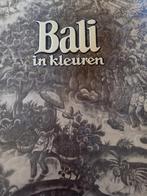 Bali en couleurs (chromos 1951), Livres, Comme neuf, Enlèvement ou Envoi