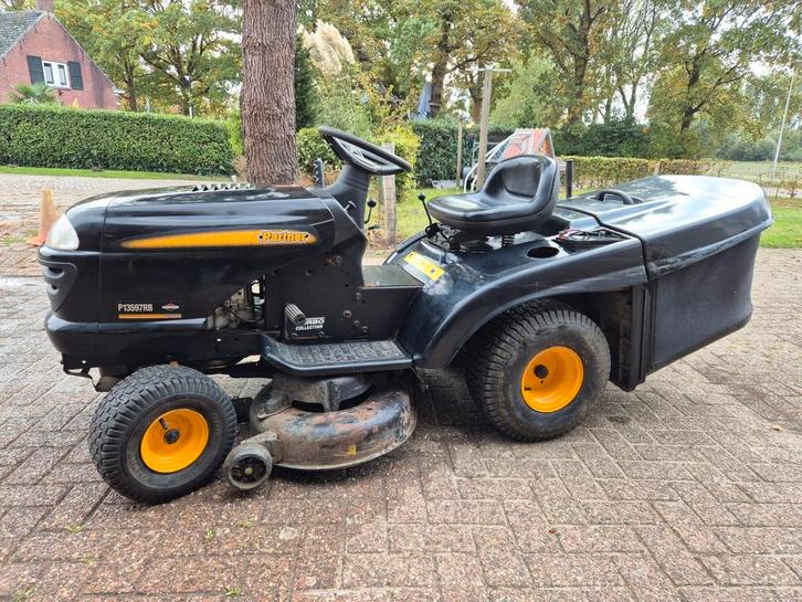 Partner zitmaaier, Tuin en Terras, Zitmaaiers, Zo goed als nieuw, Ophalen