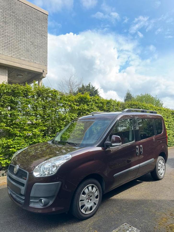 Fiat Doblo 1.3 diesel van 2012 met 169.000KM - GARANTIE !!, Auto's, Fiat, Bedrijf, Te koop, Doblo, ABS, Airbags, Airconditioning