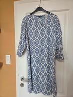 Belle robe taille moyenne, blanc, bleu, Vêtements | Femmes, ANDERE, Taille 38/40 (M), Enlèvement ou Envoi, Au-dessus du genou