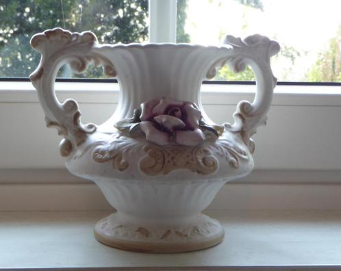 Decoratief vaasje 15 cm hoog, Antiek en Kunst, Antiek | Vazen, Ophalen of Verzenden