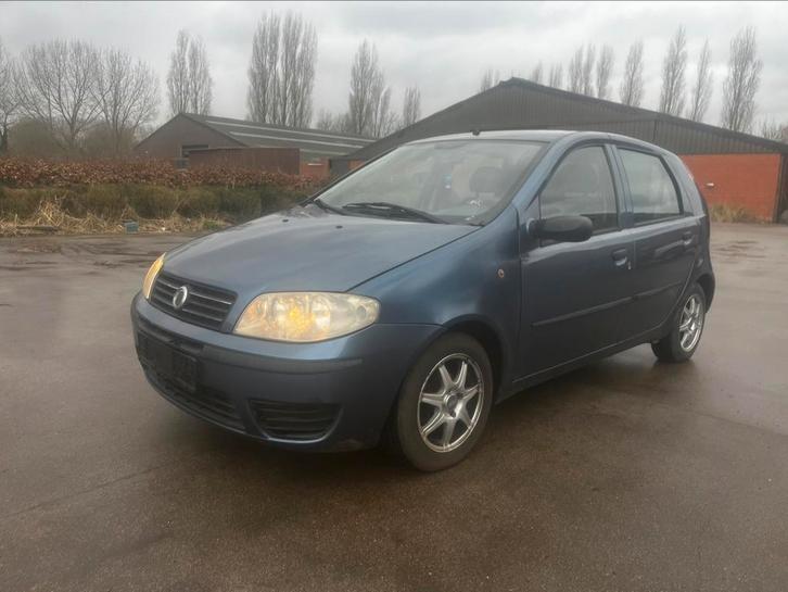 FIAT PUNTO 1.2BÉZINE VAN 2005 MET AIRCO, Auto's, Fiat, Bedrijf, Te koop, Punto, ABS, Airbags, Airconditioning, Boordcomputer, Centrale vergrendeling