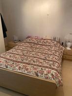 Bed met 2 nachttafels, Huis en Inrichting, Ophalen, Gebruikt