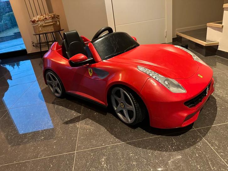 Feber Ferrari FF 6V kinderauto, Kinderen en Baby's, Speelgoed | Buiten | Accuvoertuigen, Zo goed als nieuw, Ophalen