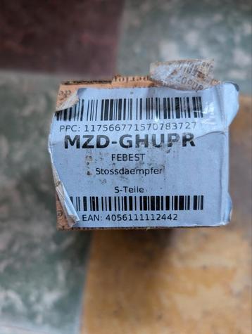 Butée en caoutchouc FEBEST MZD-GHUPR, suspension pour MAZDA 