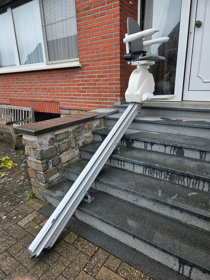 Otolift traplift, Divers, Monte-escaliers, Comme neuf, Enlèvement