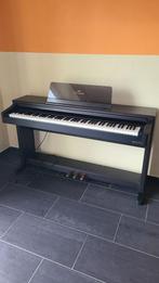Piano numérique Yamaha Clavinova CLP-123 – Très bon état, Ophalen, Zo goed als nieuw, Zwart, Piano