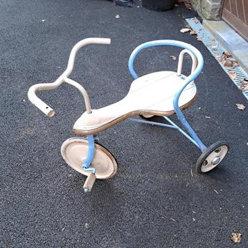 Tricycle ancien, Enlèvement ou Envoi, Comme neuf