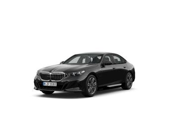 BMW Serie 5 530 M SPORT - HAAK - ACC - HYBRID  beschikbaar voor biedingen