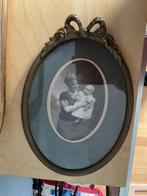 Antiek kadertje, Enlèvement