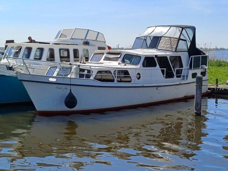 Magnifique croiseur en acier bien entretenu, TYPE RIJO, Sports nautiques & Bateaux, Bateaux à moteur & Yachts à moteur, Utilisé