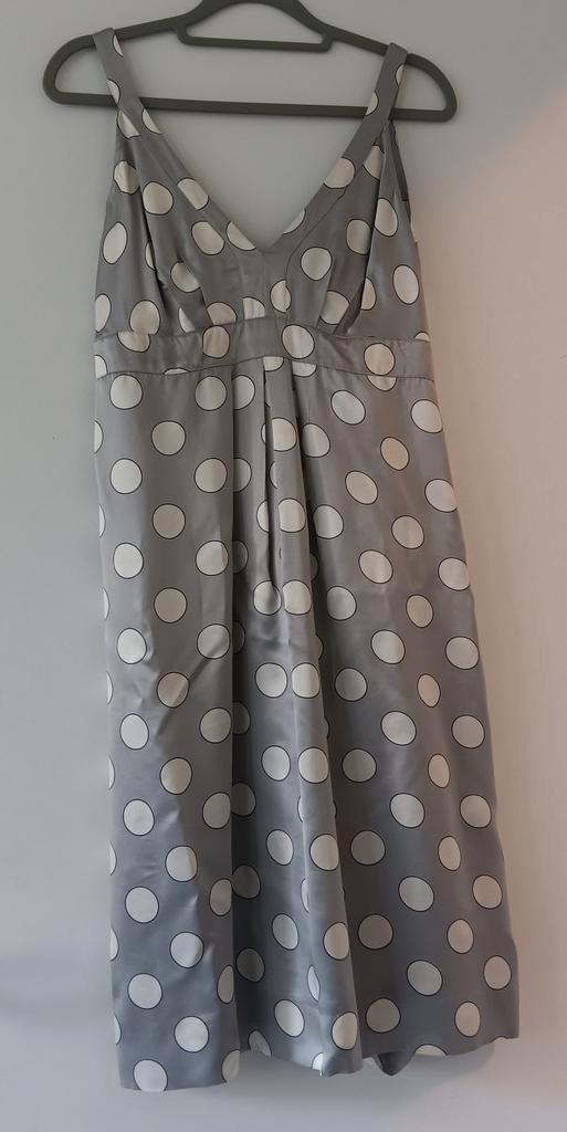 Zijden jurk, Kleding | Dames, Jurken, Zo goed als nieuw, Maat 36 (S), Grijs, Boven de knie, Ophalen of Verzenden