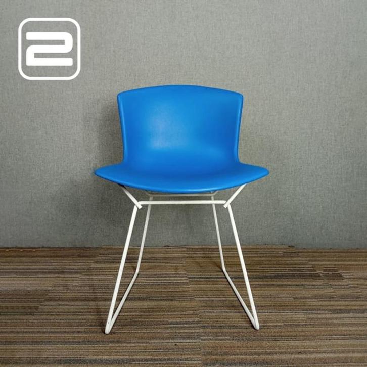 KNOLL Plastic side chair, Huis en Inrichting, Stoelen, Gebruikt, Eén, Kunststof, Metaal, Blauw, Ophalen