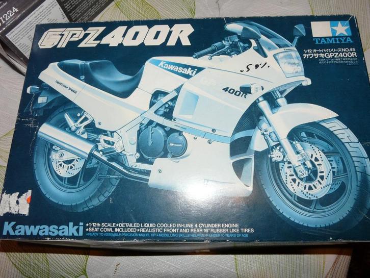 KAWASAKI GPZ 400R 1/12 TAMIYA, Hobby en Vrije tijd, Modelbouw | Auto's en Voertuigen, Nieuw, Overige typen, Groter dan 1:32, Tamiya