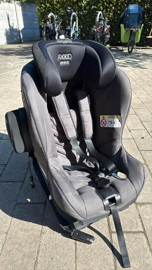Autozit Axkid Mini, Kinderen en Baby's, Autostoeltjes, Zo goed als nieuw, Overige merken, 0 t/m 18 kg, Overige methoden, Verstelbare rugleuning