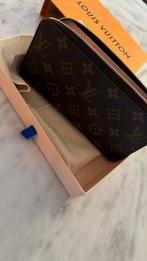 Louis Vuitton zippy wallet, Handtassen en Accessoires, Portemonnees, Zo goed als nieuw, Ophalen