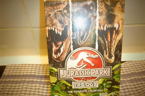 DVD BOX Jurassic Park Trilogy., Cd's en Dvd's, Dvd's | Avontuur, Zo goed als nieuw, Vanaf 12 jaar, Verzenden