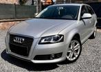 Audi A3 - 1.4 tfsi - Benzine - Automaat - 2010, Auto's, Audi, Zwart, 4 cilinders, 5 deurs, Zilver of Grijs