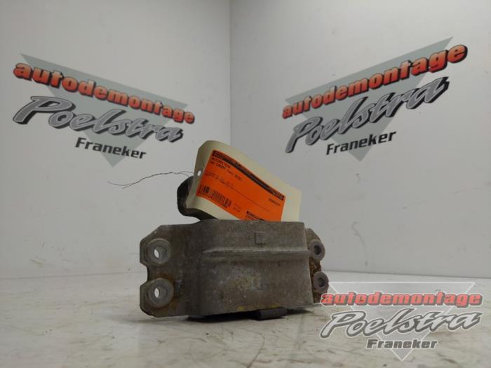 Support moteur d'un Volkswagen Caddy, Autos : Pièces & Accessoires, Suspension & Châssis, Volkswagen, Utilisé, 3 mois de garantie