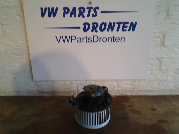 Kachel Ventilatiemotor van een Volkswagen UP, Auto-onderdelen, Overige Auto-onderdelen, Volkswagen, Gebruikt, 3 maanden garantie