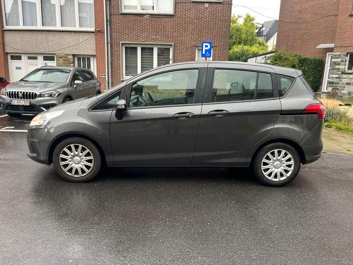 Ford b Max 1.6 benzine Aut. ‼️ ACHTERREM ‼️ euro6b 10/2015, Auto's, Ford, Particulier, Te koop, B-Max, ABS, Airbags, Airconditioning