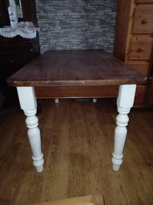 Landelijke massieve tafel  140x80, Huis en Inrichting, Tafels | Eettafels, Zo goed als nieuw, 50 tot 100 cm, 100 tot 150 cm, Vijf personen of meer