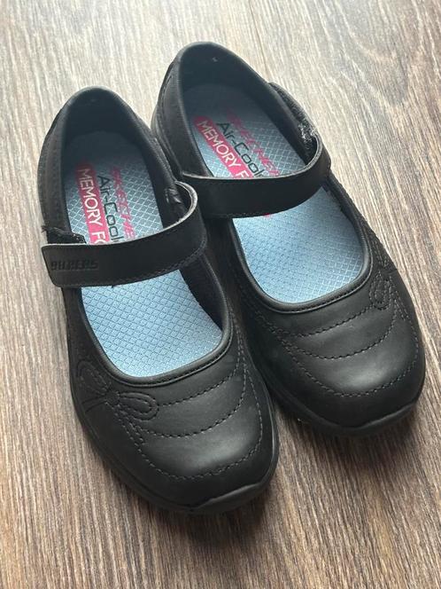 Skechers schoenen voor kinderen, Kinderen en Baby's, Kinderkleding | Schoenen en Sokken, Zo goed als nieuw, Schoenen, Meisje, Ophalen of Verzenden