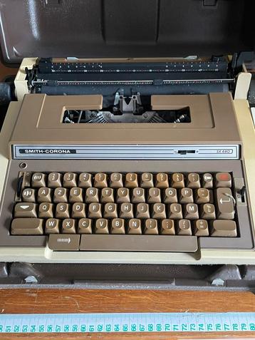 Machine à écrire Smith Corona, Enlèvement