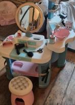 Salon de beauté petite fille, Enlèvement