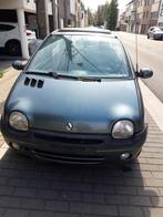 Renault twingo 2006 vert 121.325KM 55cv avec immatriculation, Auto's, Renault, Voorwielaandrijving, 4 zetels, 4 cilinders, Grijs