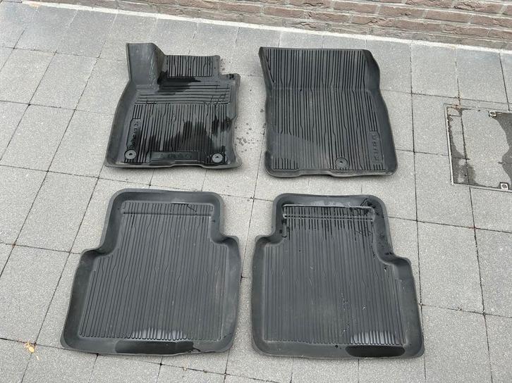 Originele rubber vloermatten Ford Kuga III, Autos : Divers, Tapis de voiture, Utilisé, Enlèvement