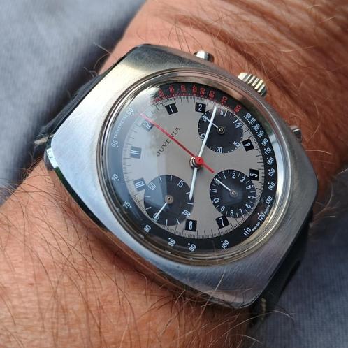 Juvenia Valjoux 72 chronograaf, Handtassen en Accessoires, Horloges | Heren, Zo goed als nieuw, Polshorloge, Omega, Staal, Leer