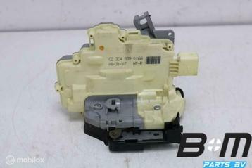 Portierslot rechtsachter VW Tiguan 5N 3C4839016A beschikbaar voor biedingen
