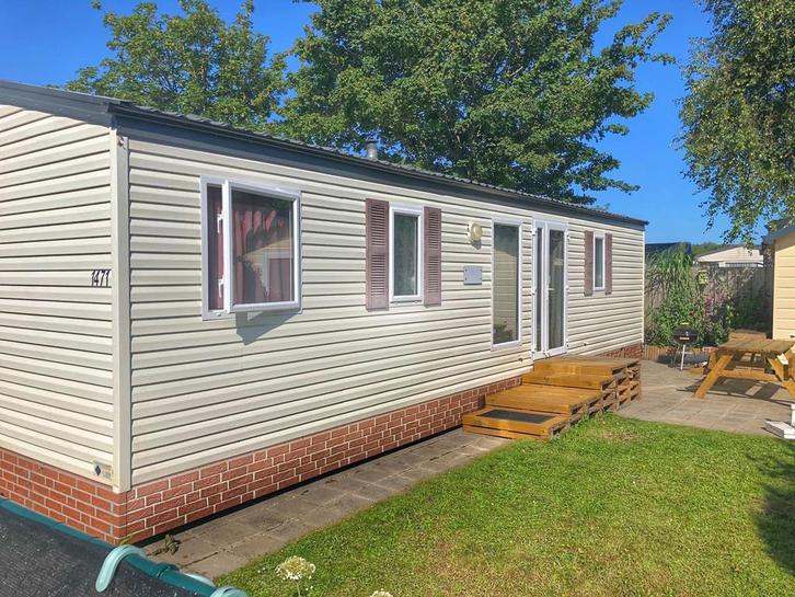 Stacaravan willerby villa deluxe in Landal, Kamperland, Caravans en Kamperen, Stacaravans, tot en met 3, Ophalen