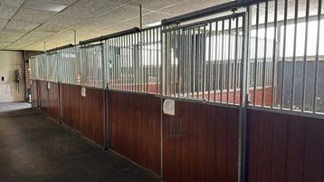 Voorwanden en Tussenwanden | 3000mm | Gebruikt beschikbaar voor biedingen