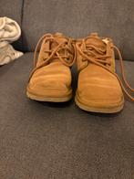 UGG Neumel, Kleding | Dames, Schoenen, Verzenden, Beige, Snowboots, Zo goed als nieuw