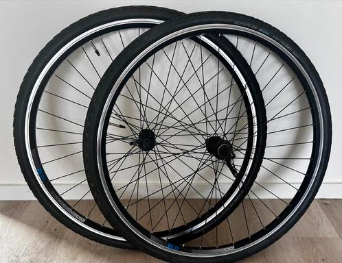 Complete trekkingwielen 28" Exal ZX19,V-brake.Shimano Deore, Fietsen en Brommers, Fietsonderdelen, Zo goed als nieuw, Wiel, Ophalen