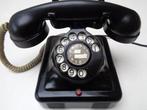 Ancien téléphone avec sonnette tournante datant de 1954, Enlèvement ou Envoi, Utilisé, Avec cadran rotatif