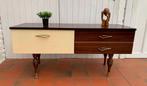 Petite enfilade/ meuble tv vintage, Maison & Meubles, Armoires | Mobilier de télévision, Enlèvement, Utilisé