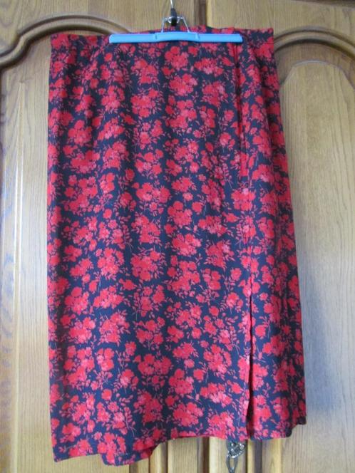 jupe portefeuille, Kleding | Dames, Rokken, Zo goed als nieuw, Rood, Onder de knie, Ophalen of Verzenden