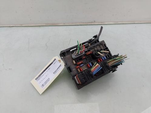 ZEKERINGKAST Citroën C4 Grand Picasso (UA), Auto-onderdelen, Elektronica en Kabels, Citroën, Gebruikt