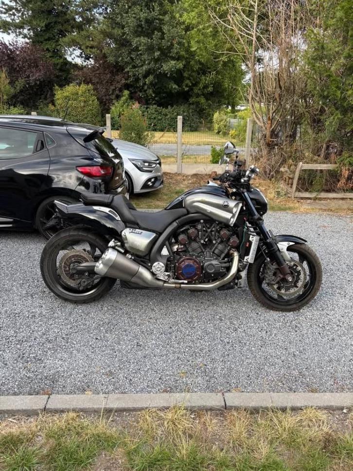 Yamaha V Max 1700, Motoren, Motoren | Yamaha, Particulier, SuperMoto, meer dan 35 kW, 4 cilinders, Cardan-aandrijving, Electronisch instelbare dempers