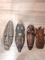 Lot de 4 masques africains, Ophalen of Verzenden